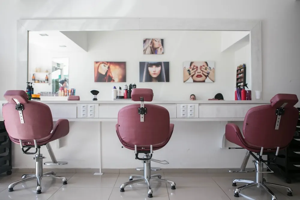 Anker HAIR SALON